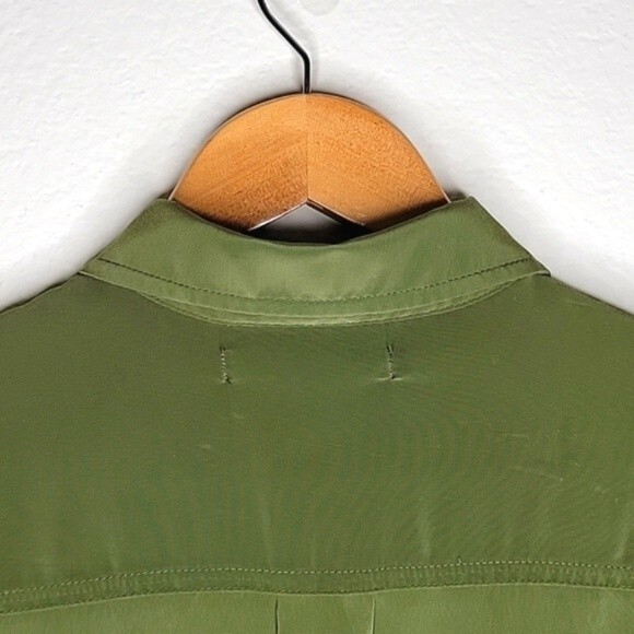 OLD NAVY Green Collared Long Roll Tab Sleeves Button Up Chest Pockets size M - Picture 10 of 16